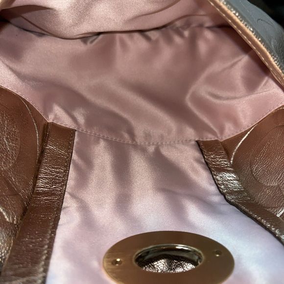 Rare HTF Coach Metallic Rose Gold All Leather Purse Shoulder Bag C Pattern - Picture 13 of 16